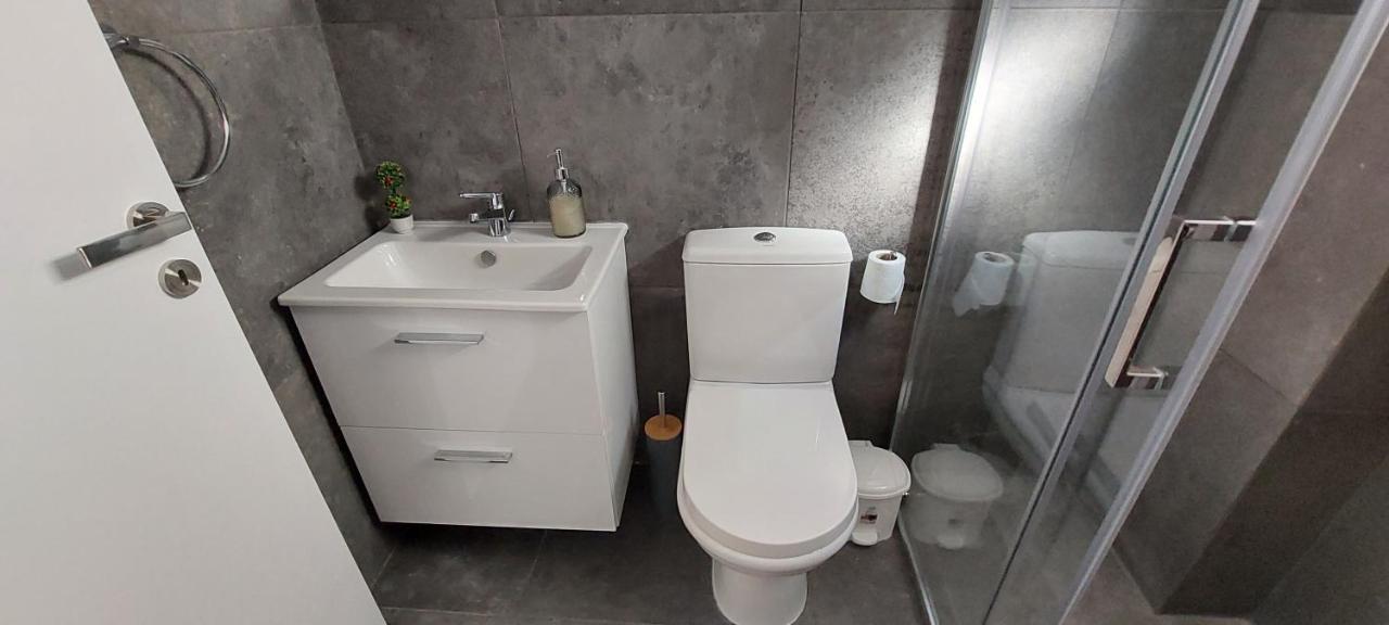 Eleantre Holiday Apartments Paphos Eksteriør bilde